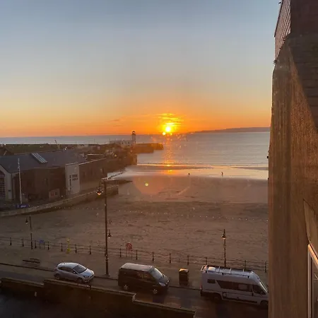 Sunrise View Flat 1 아파트 스카버러