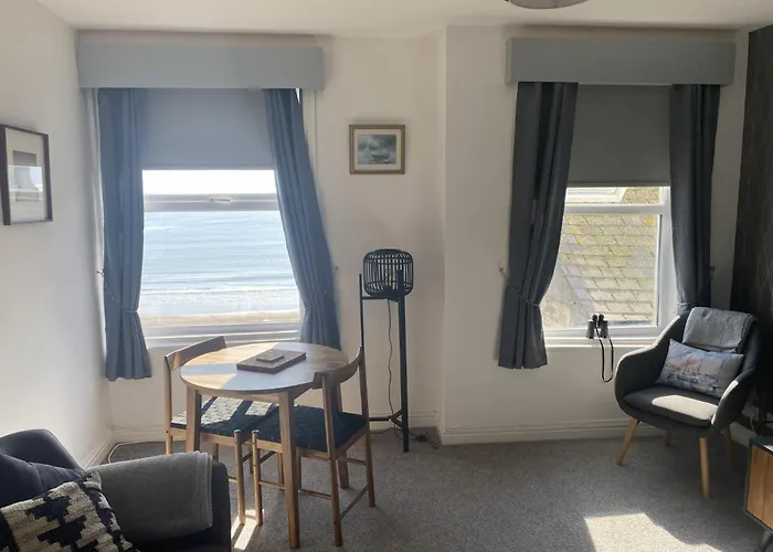 Sunrise View Flat 1 Apartment *