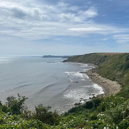 Apartament Sunrise View Flat 1 *